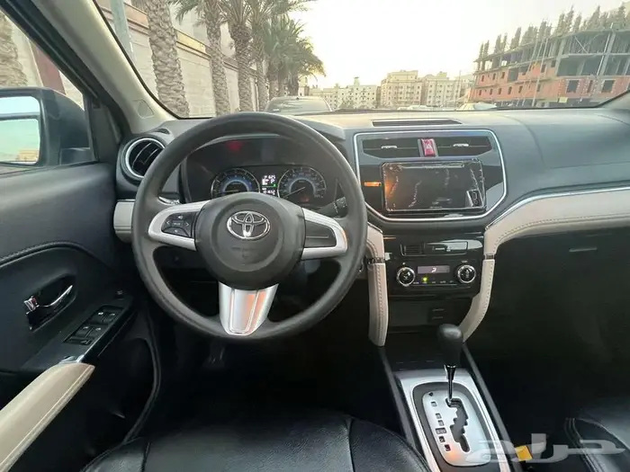 تويوتا راش2023 شبه جديد للبيع 9