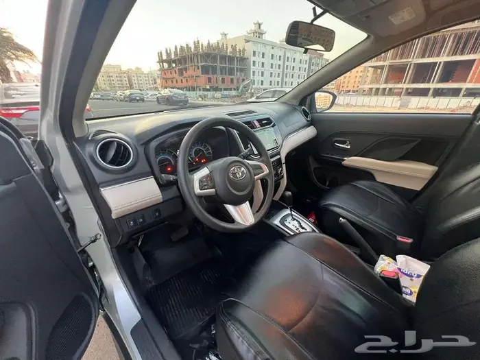 تويوتا راش2023 شبه جديد للبيع 12