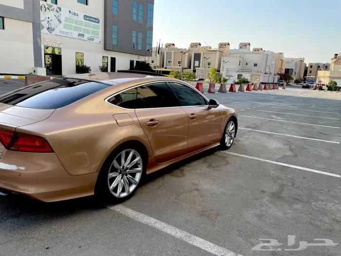 اودي A7 نظيف للبيع 2