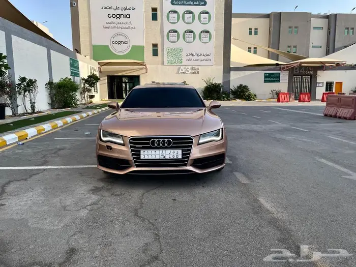 اودي A7 نظيف للبيع 7
