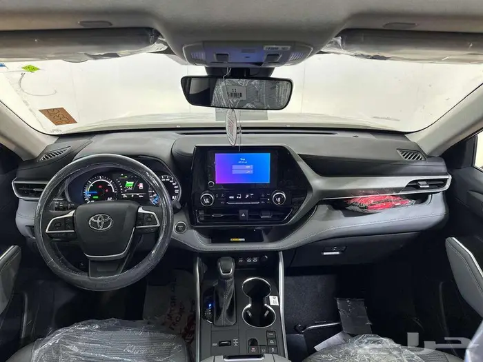 تويوتا هايلاندر GLE نص فل 2025 كاش واقساط عروض بنك الانماء 12