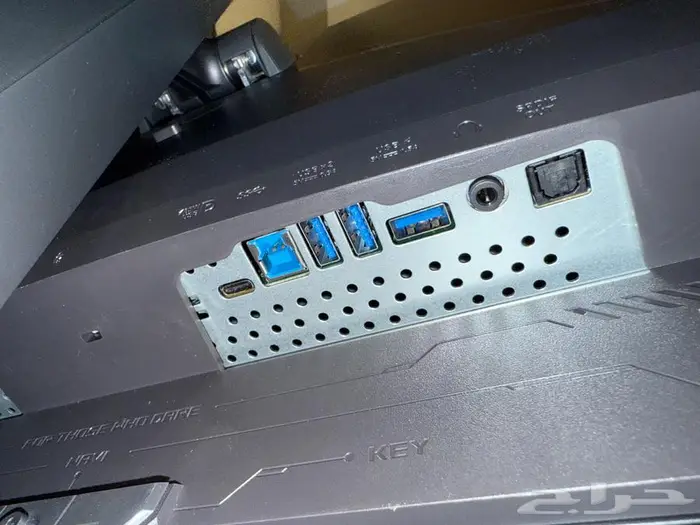 شاشة ROG Swift OLED PG32UCDM 7
