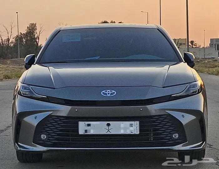 تايوتا كامري LE 2025 سعودية تيتانيوم المميز 3