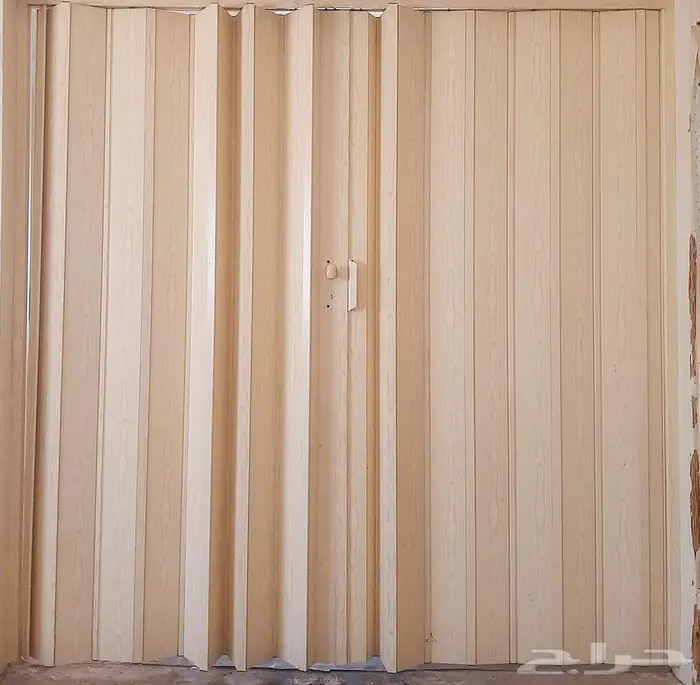 باب سحاب اوكرديون مستعمل 0