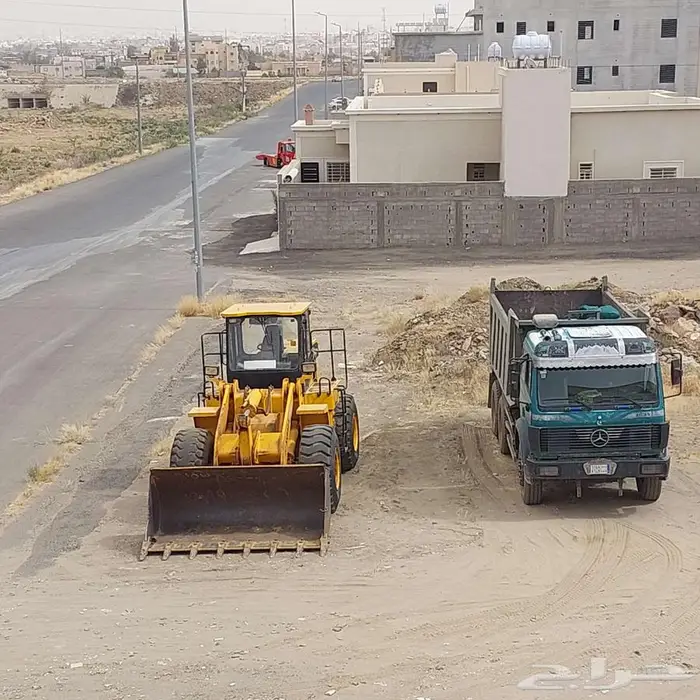 معدات ثقيله لليجار 1
