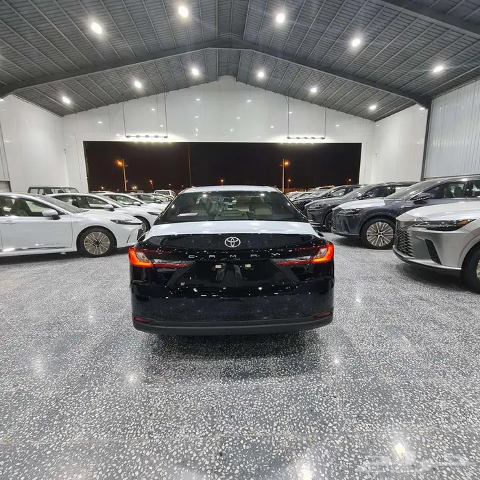 كامري استاندر E بنزين موديل 2025 السعر 119025 3