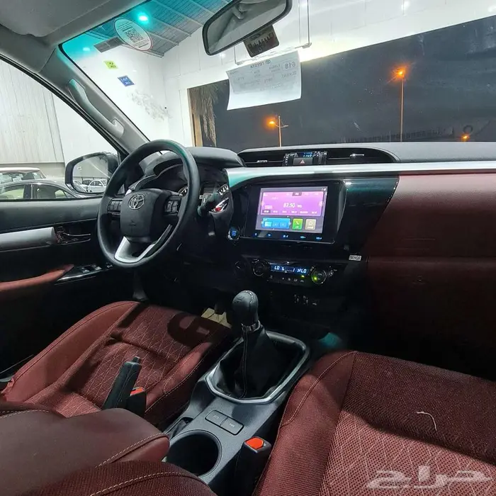 هايلوكس غمارتين S-GLX قير عادي بنزين 2025 السعر 128800 12