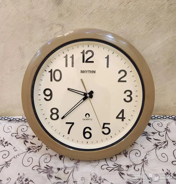 ساعه جدرايه اثريه للبيع 0