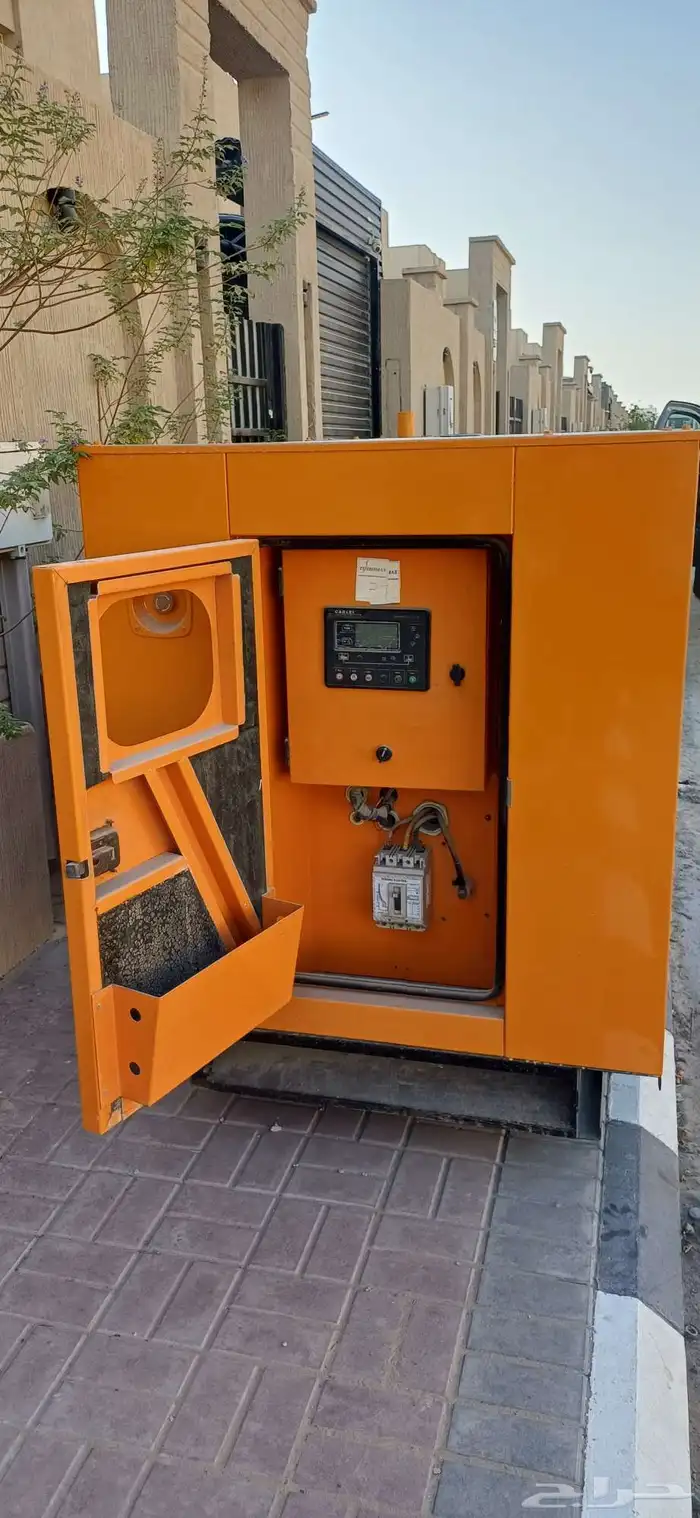 مولد كهرباء 32 كيلو CAT 2