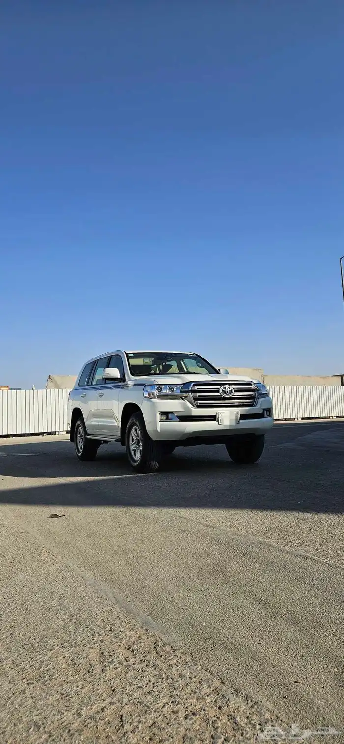 لاندكروزر ديزل 2021 Gxr1 V8 2