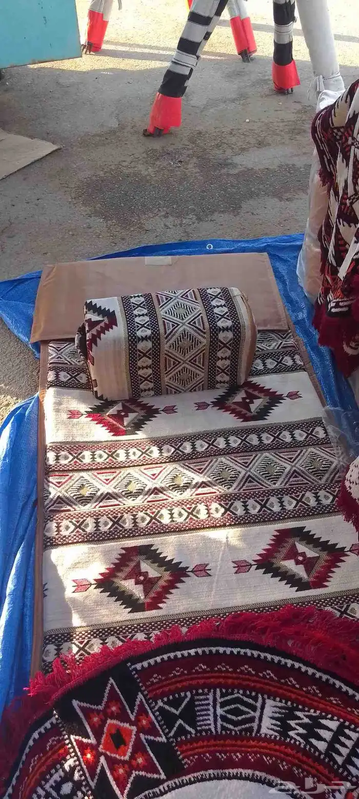 مدات مبطنا وجلسات وقاطع بيت وفرشات رواقات ودلال وفراوي وخيام 16