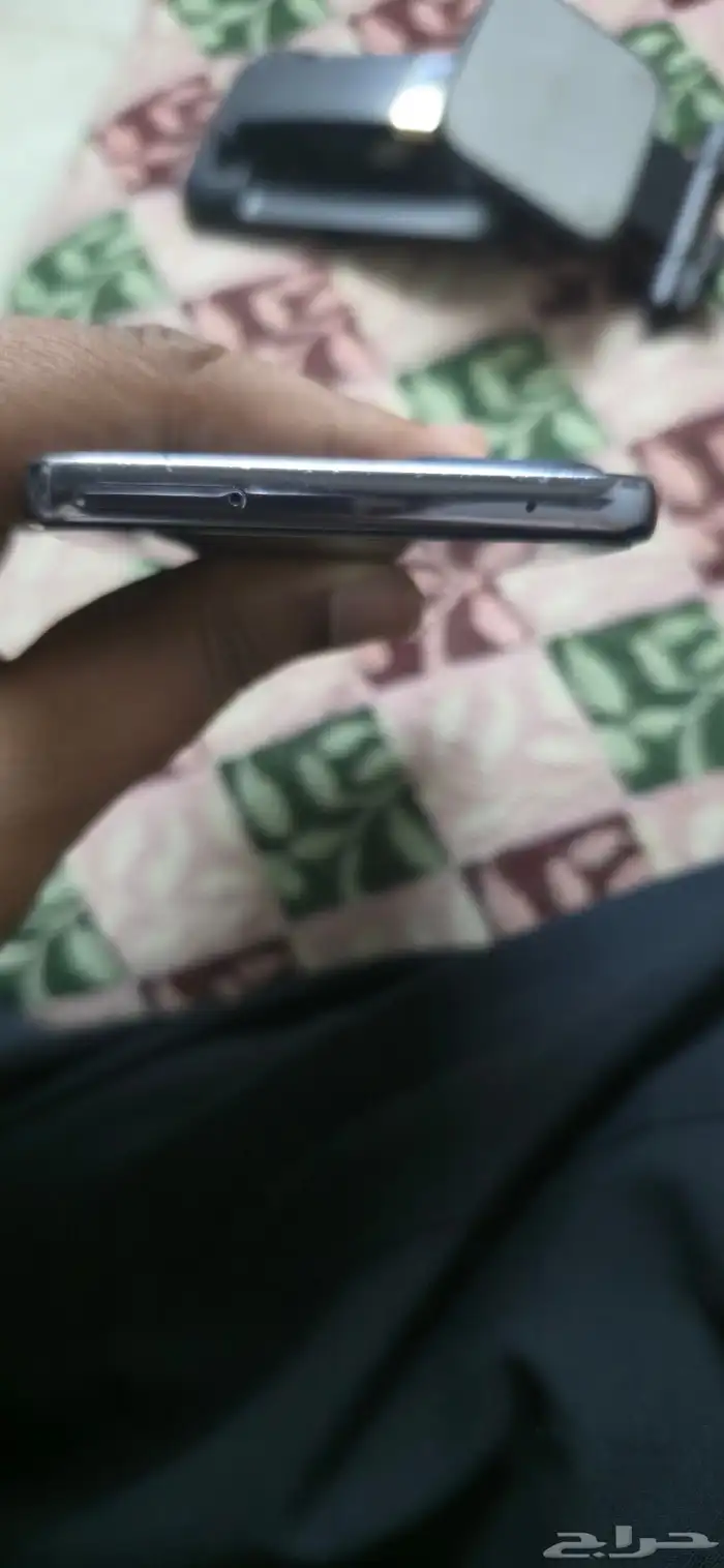 جوال ايه 73 5جي 3