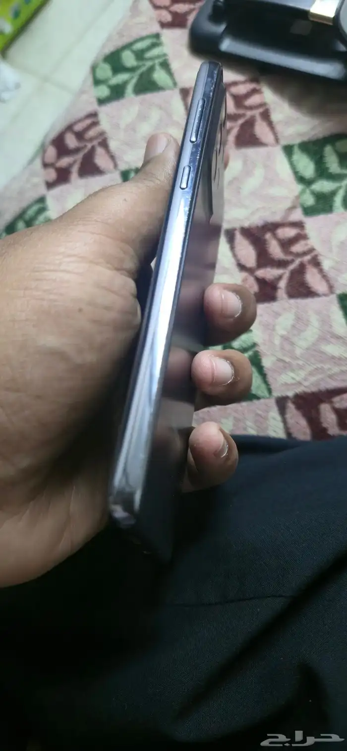 جوال ايه 73 5جي 4