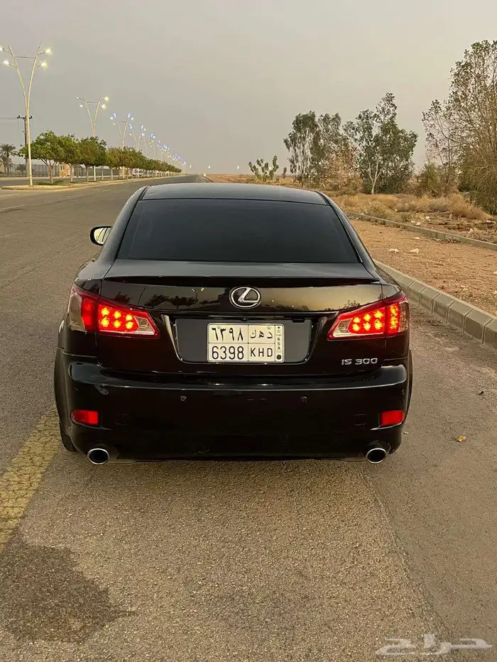 لكزس is300 2012 1