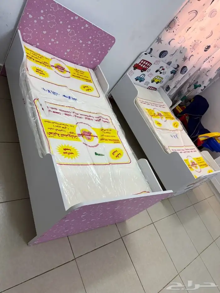 سرير أطفال 1