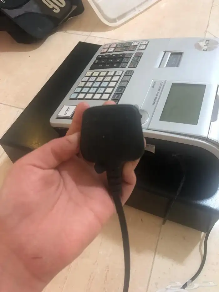 كاشير للبيع نظيف جدا على السوم 5