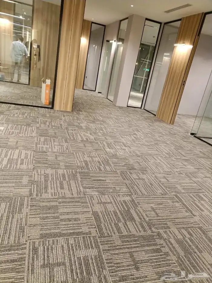 بلاط موكيت مكاتب 50 50 13