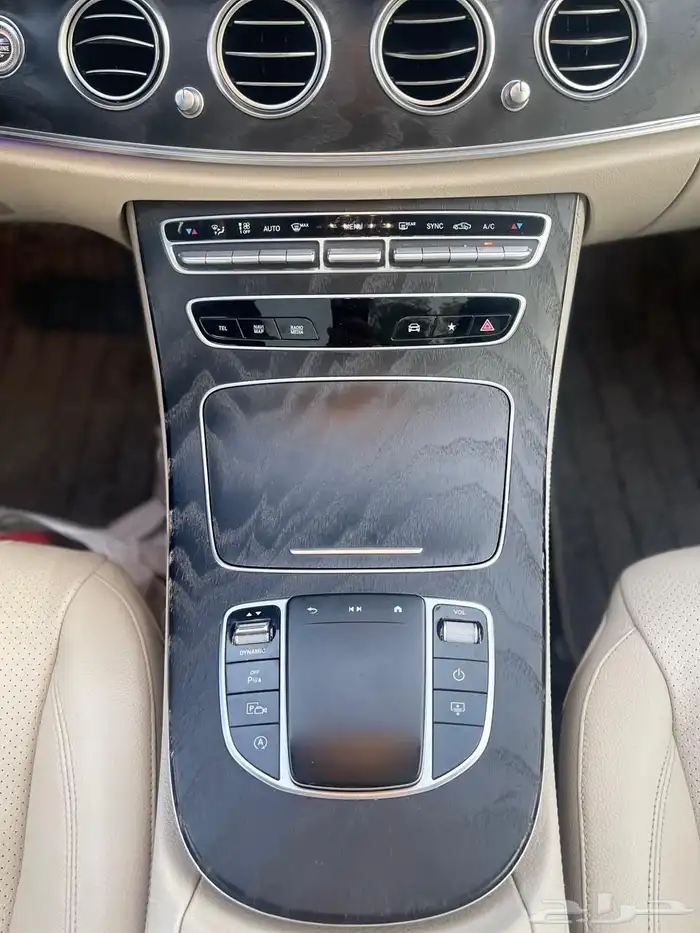 مرسيدس e200 موديل 2021 15