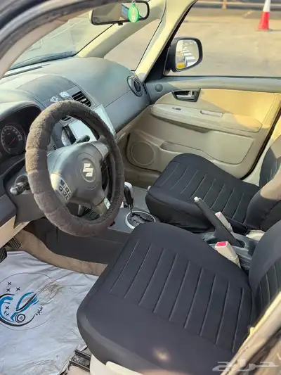 سيارة سوزوكي SX4 موديل 2010 index