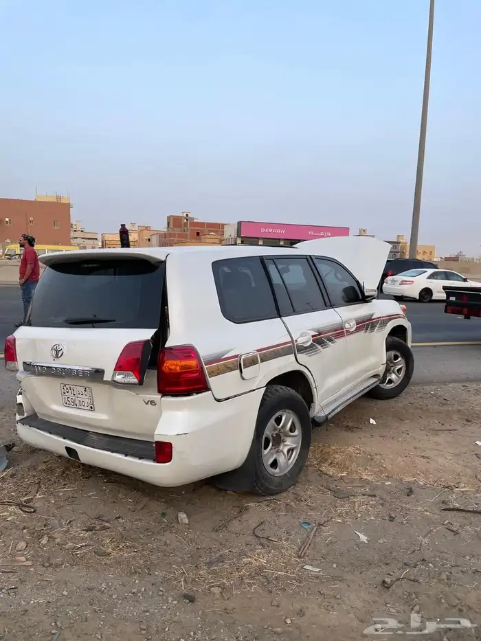 للبيع جيب مصدوم 2013 0