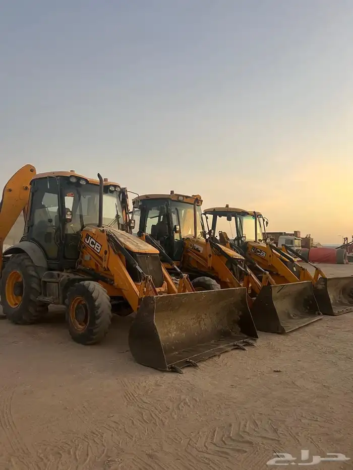 جريدر كريدر قريدر جي سي بي عرجاء JCB للايجار 0