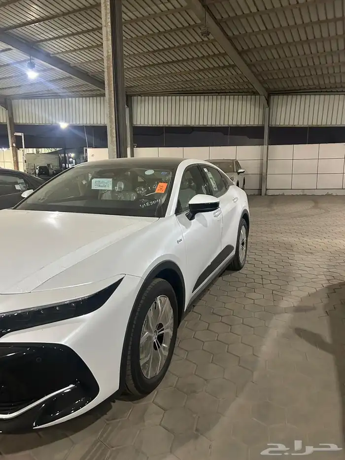 تويوتا كراون برستيج 2026 1