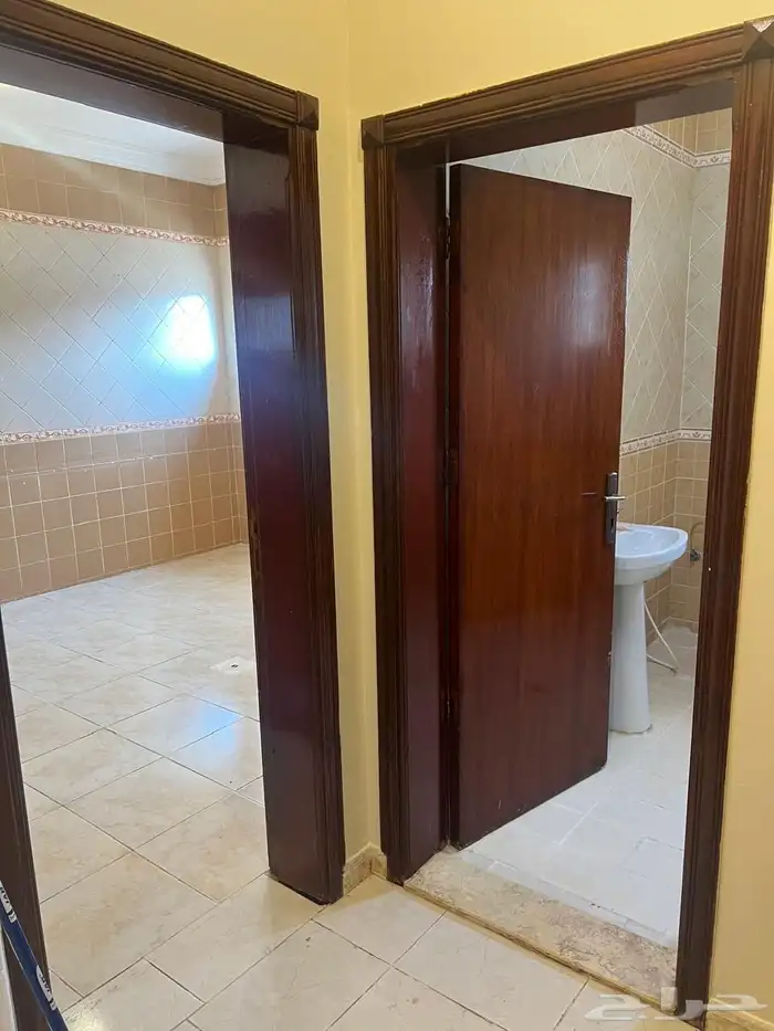 شقة للايجار بحي الصفا 3 غرف 3