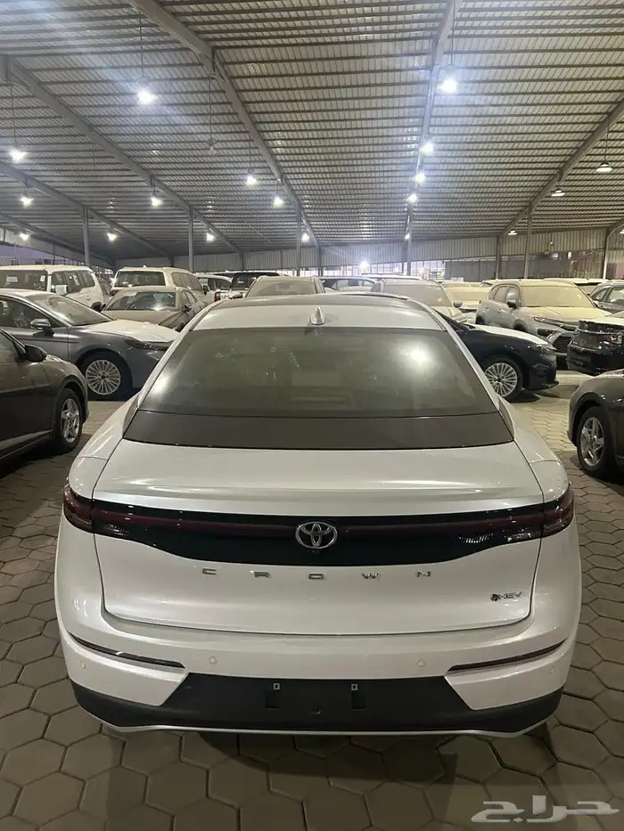 تويوتا كراون برستيج 2026 3