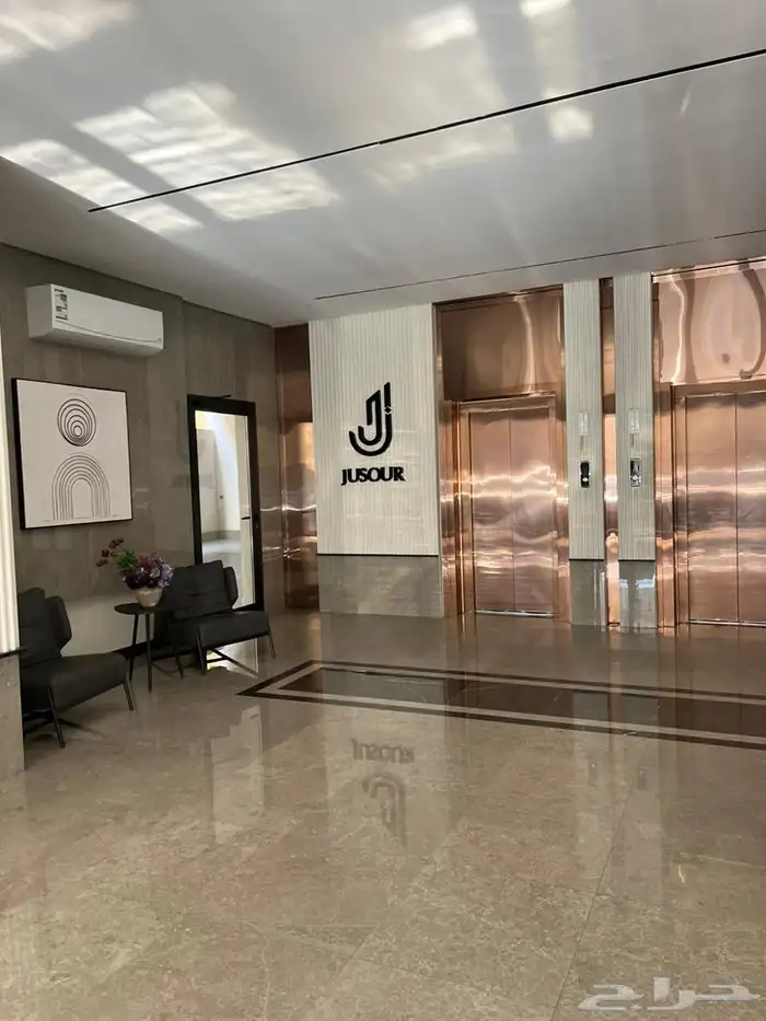 استديو مفروش للايجار الشهري حي السلامة 5