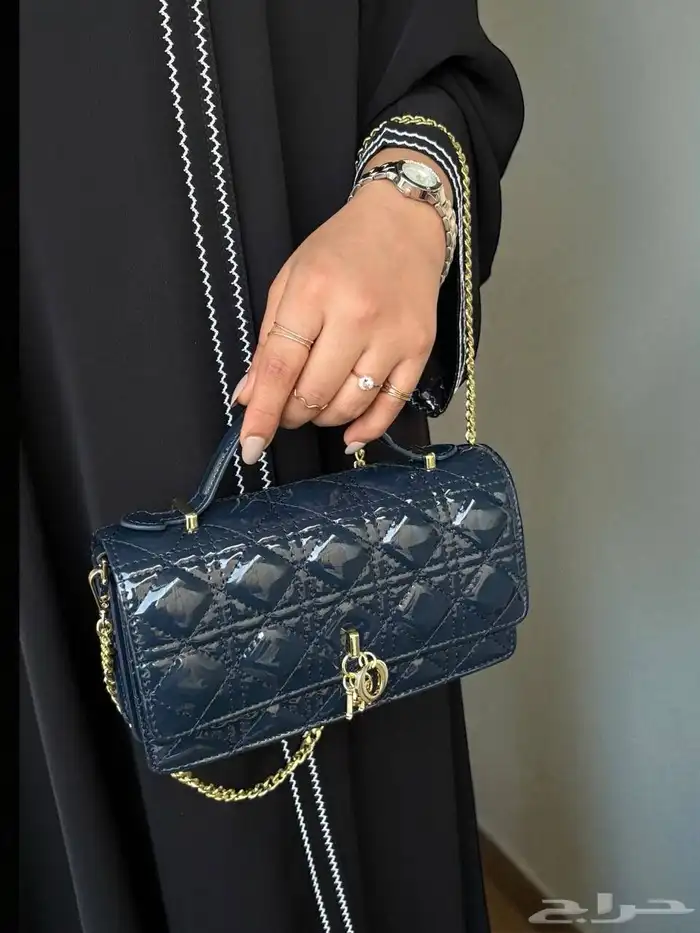 شنط ديور متوفر احجام السعر شامل التوصيل للمنزل 28