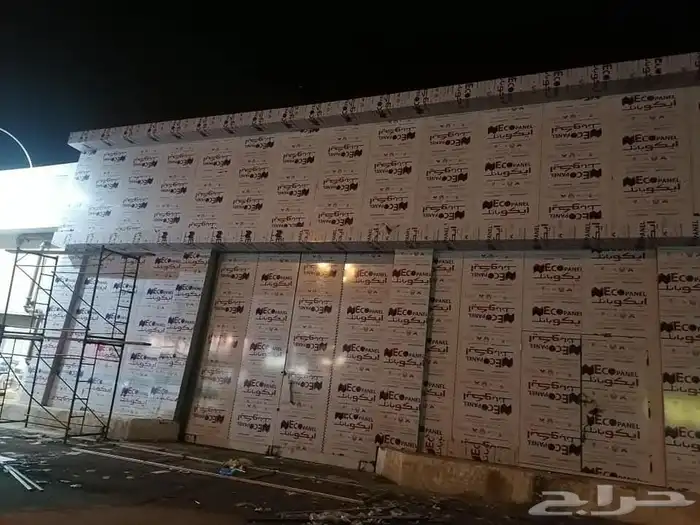 لوحة بانر رول اب استيكر طباعة و تركيب لوحات محلات مطاعم موقع 9