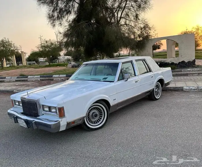 لنكون تاون كار 1989 سعودي بدي وكاله ( مميز ) 12