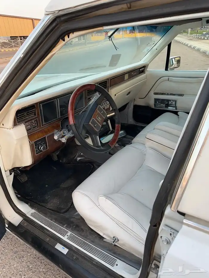 لنكون تاون كار 1989 سعودي بدي وكاله ( مميز ) 16