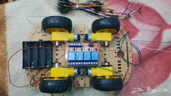 تنفيذ مشاريع التخرج طلبة الهندسة التقنية معهد صناعي ثانوية 1
