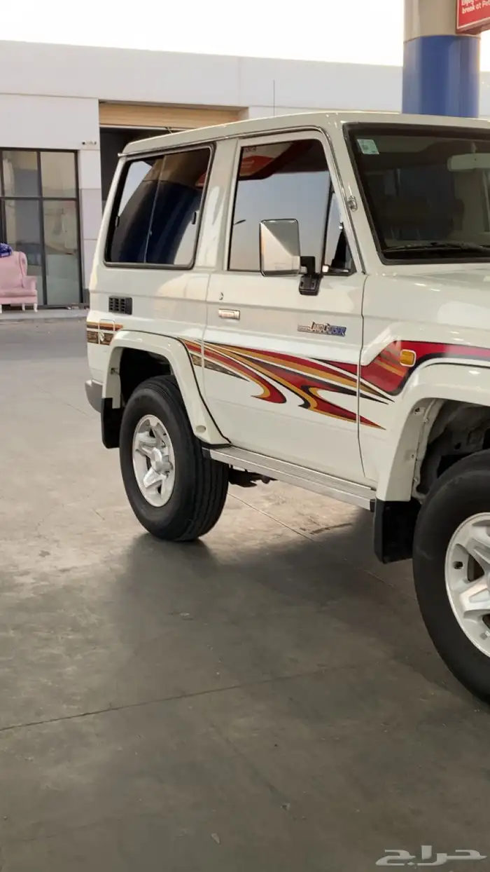 جيب ربع شرط بدي ومحركات ممشى قليل مخزن 65 الف فقط وكاله 7