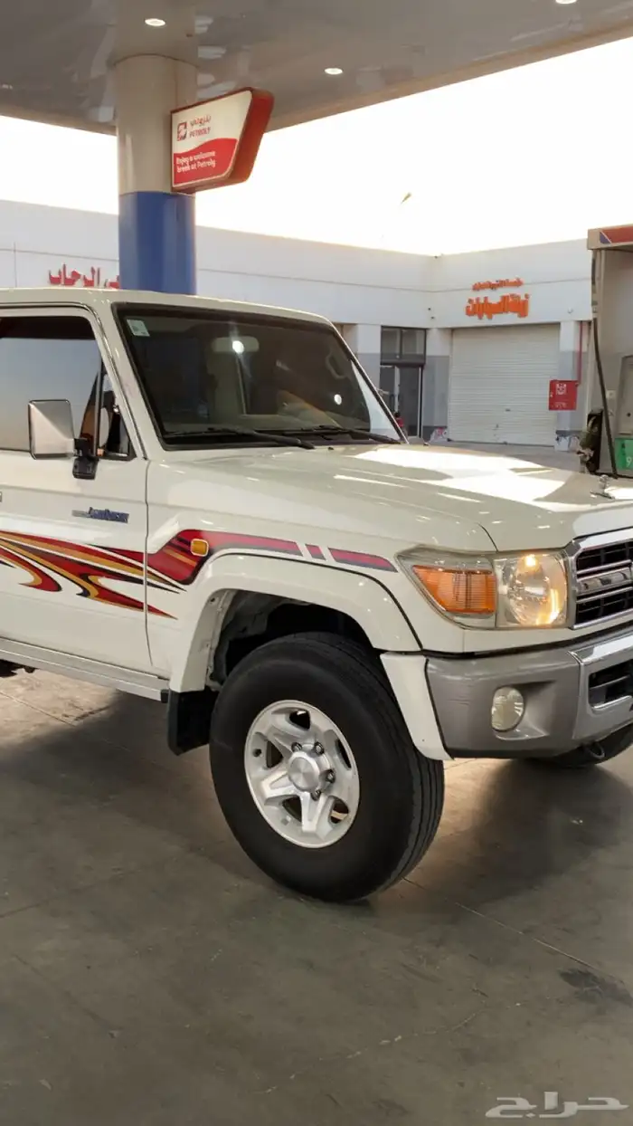 جيب ربع شرط بدي ومحركات ممشى قليل مخزن 65 الف فقط وكاله 6