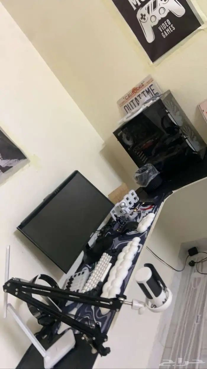 كمبيوتر للبيع 0