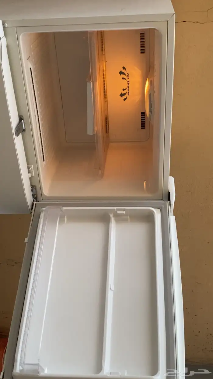 ثلاجه و فريز نوع سامسونق 2