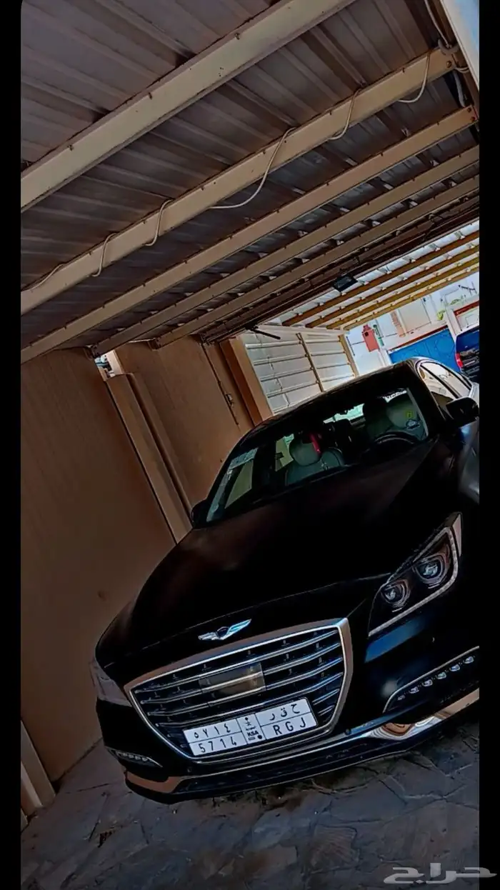 للبيع جنسس 2015 مكينه مغيره 4 قطع رش حدي قير موظب حدي فيها 1