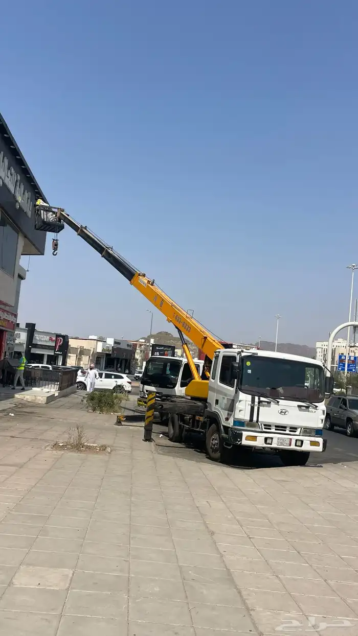 للإيجار ونش كرين سله ثابت متحرك موجود 25طن7طن سطحه بوم تراك 13