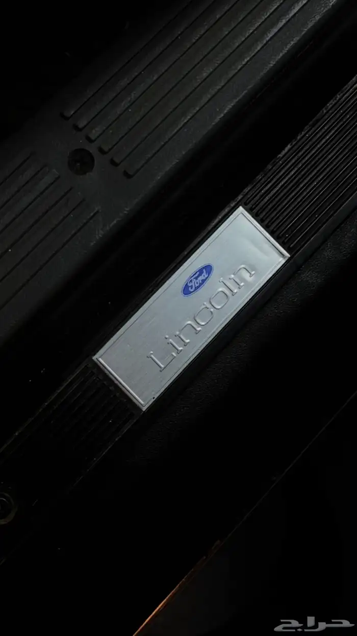 لينكون كاديلاك 1986 مخزن وكالة ( مواصفات خاصة )للبيع . إيجار 27