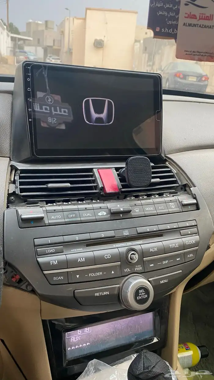 للبيع سيارة اكورد 2009 نص فل 9