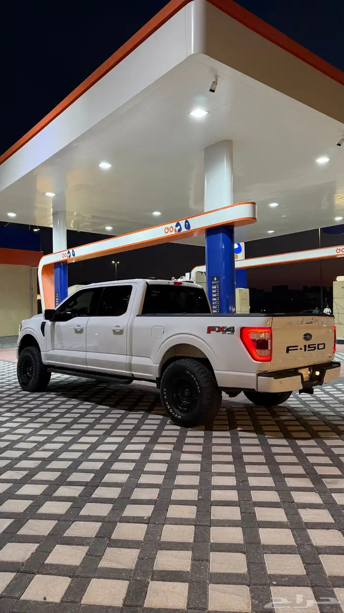 فورد لاريت 2