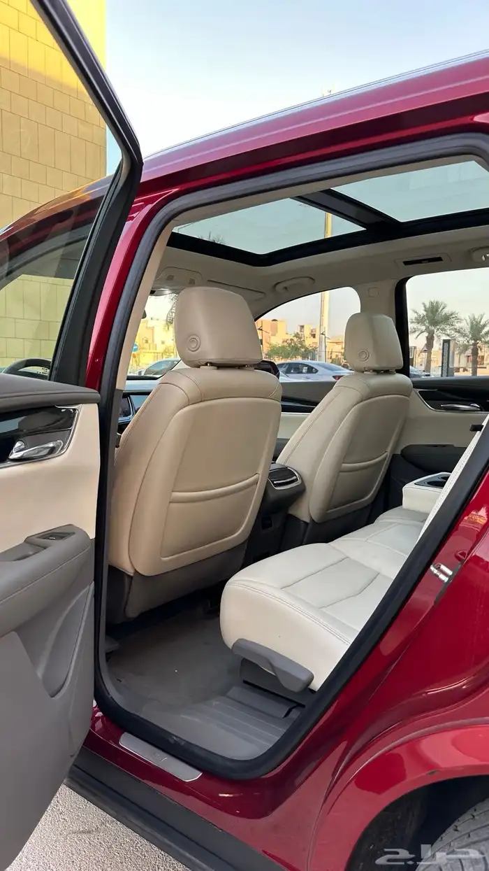 كاديلاك XT6 موديل 2020 مالك اول 25