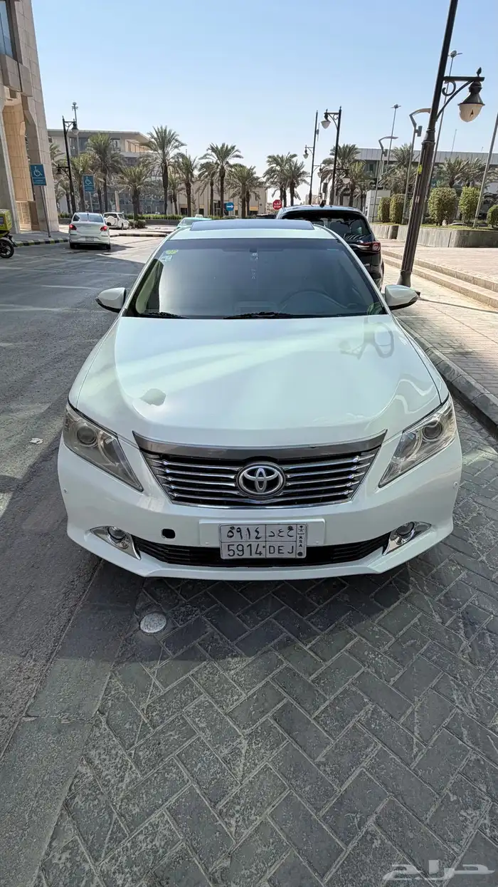 تويوتا أورين 2015 جراند فل أوبشن  نظيفة جد ا ما شاء الله. 0