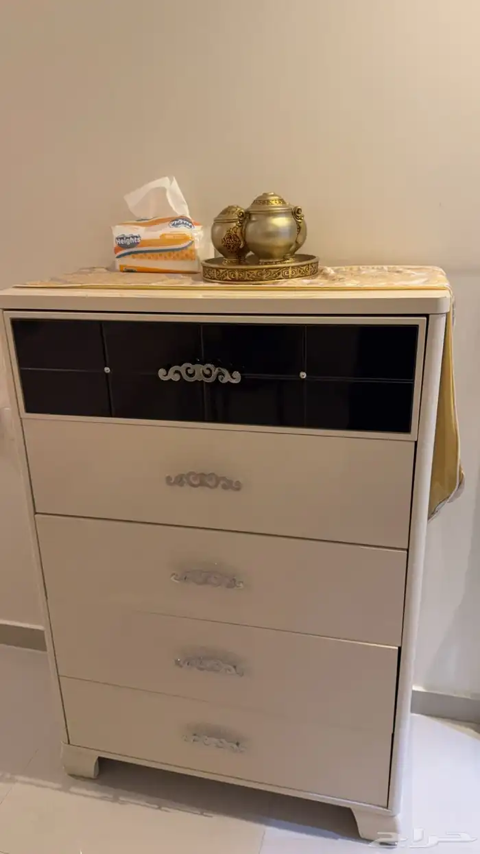 غرفه نوم للبيع 0