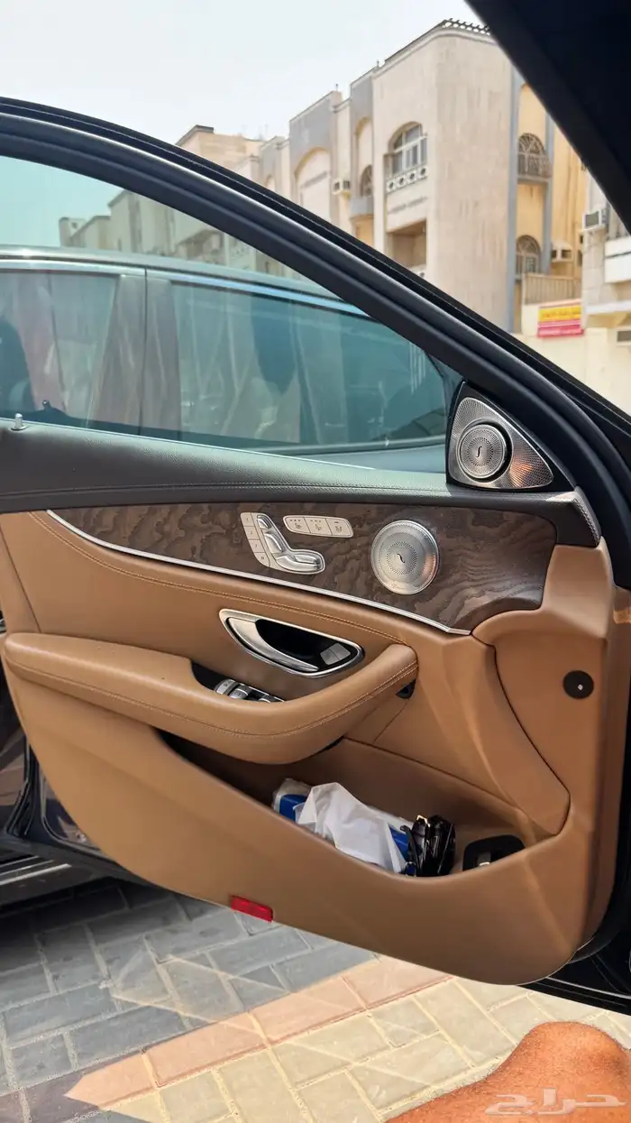 مرسيدس E400 4matic 2017 نظيفة 14