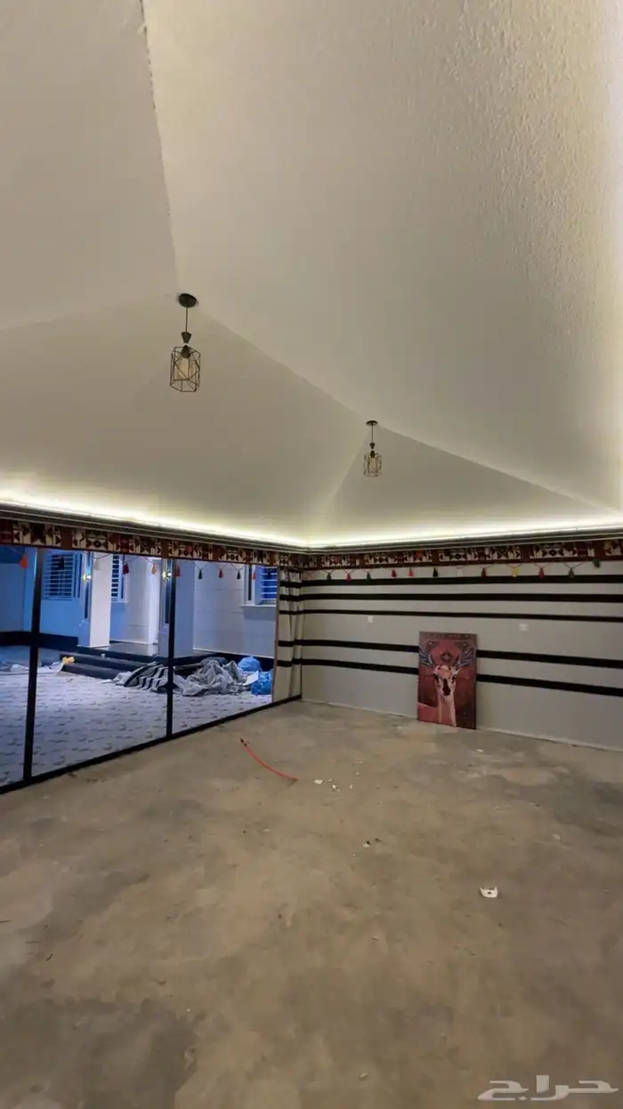 خيام الصقور الملكية 5