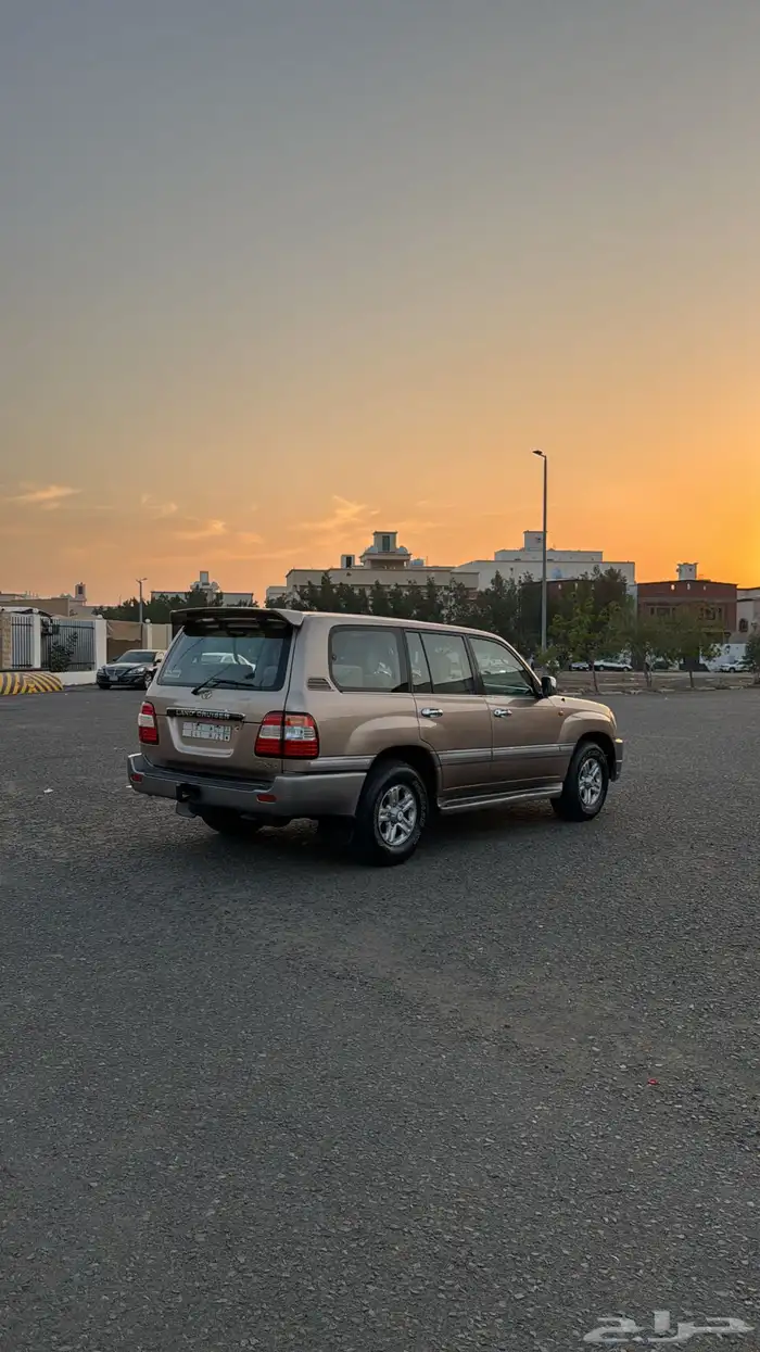 لاندكروزر 2006 قير عادي GXR1 6