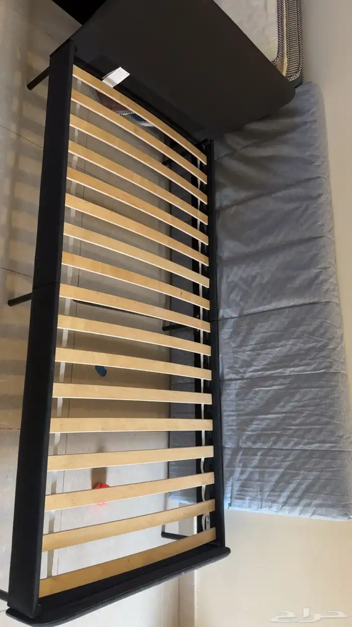 سرير ايكيا 0